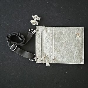 Hip Klips clippable hip purse